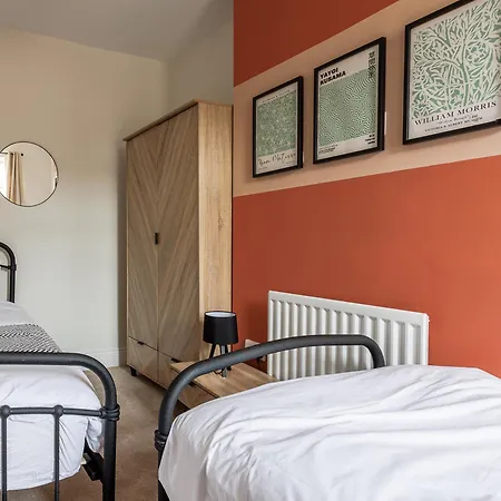 Modern 3-bed For Families Contractors & Friends Guisborough